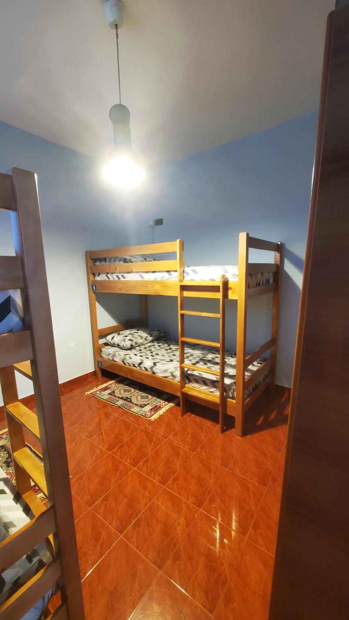 Traveler Hostel Shkodër Habitación foto