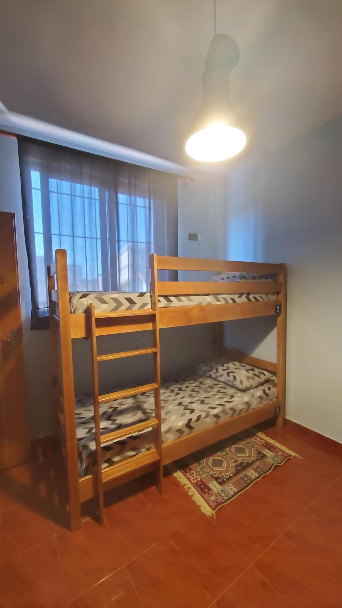 Traveler Hostel Shkodër Habitación foto